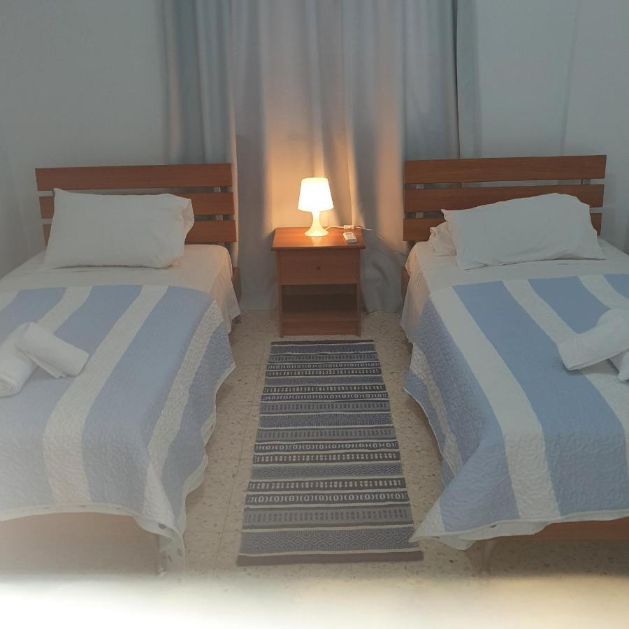 G&E Harbour Apartments Лачи Екстериор снимка