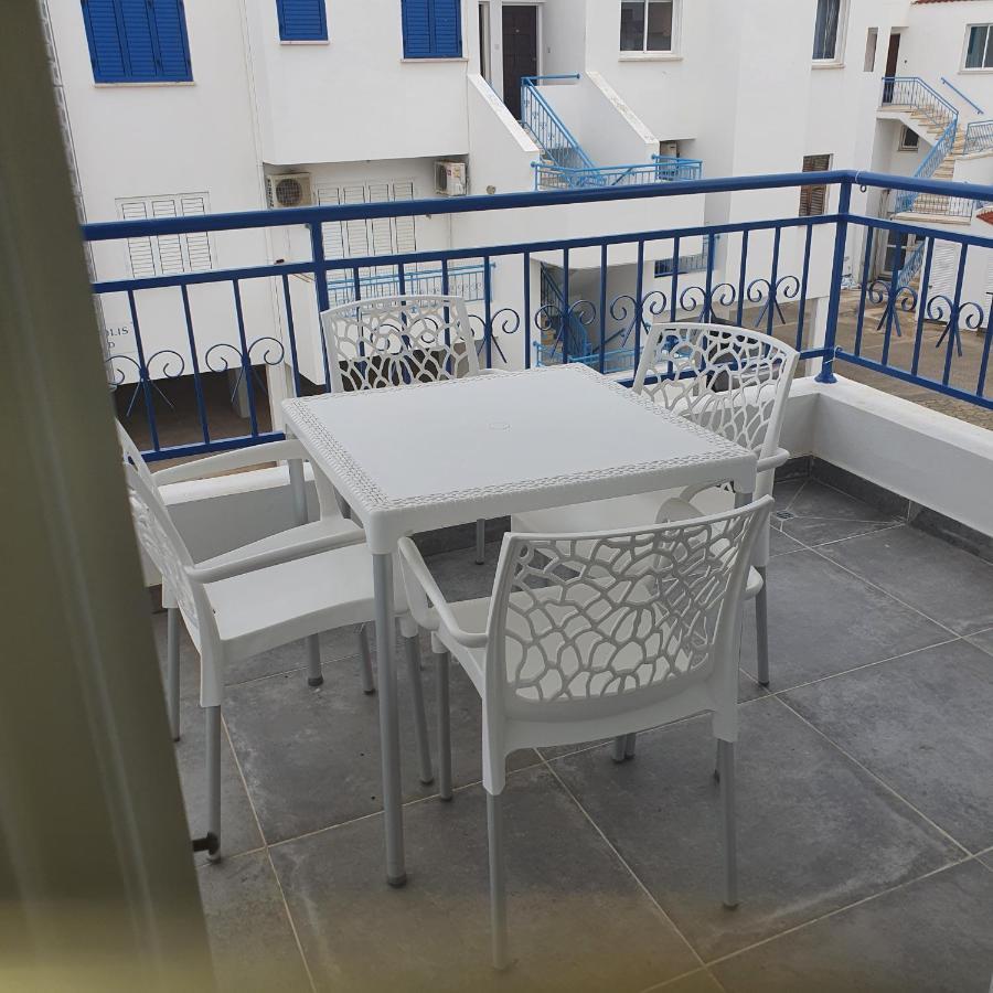 G&E Harbour Apartments Лачи Екстериор снимка