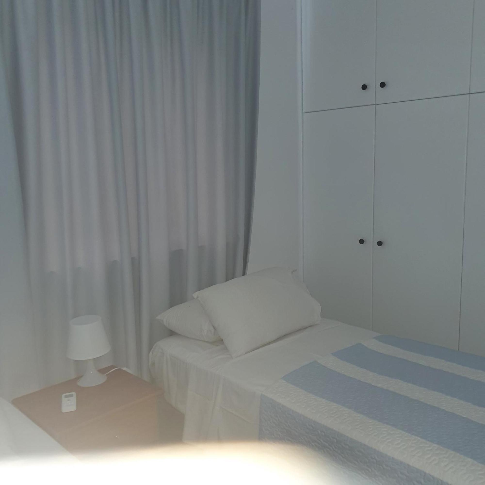 G&E Harbour Apartments Лачи Екстериор снимка