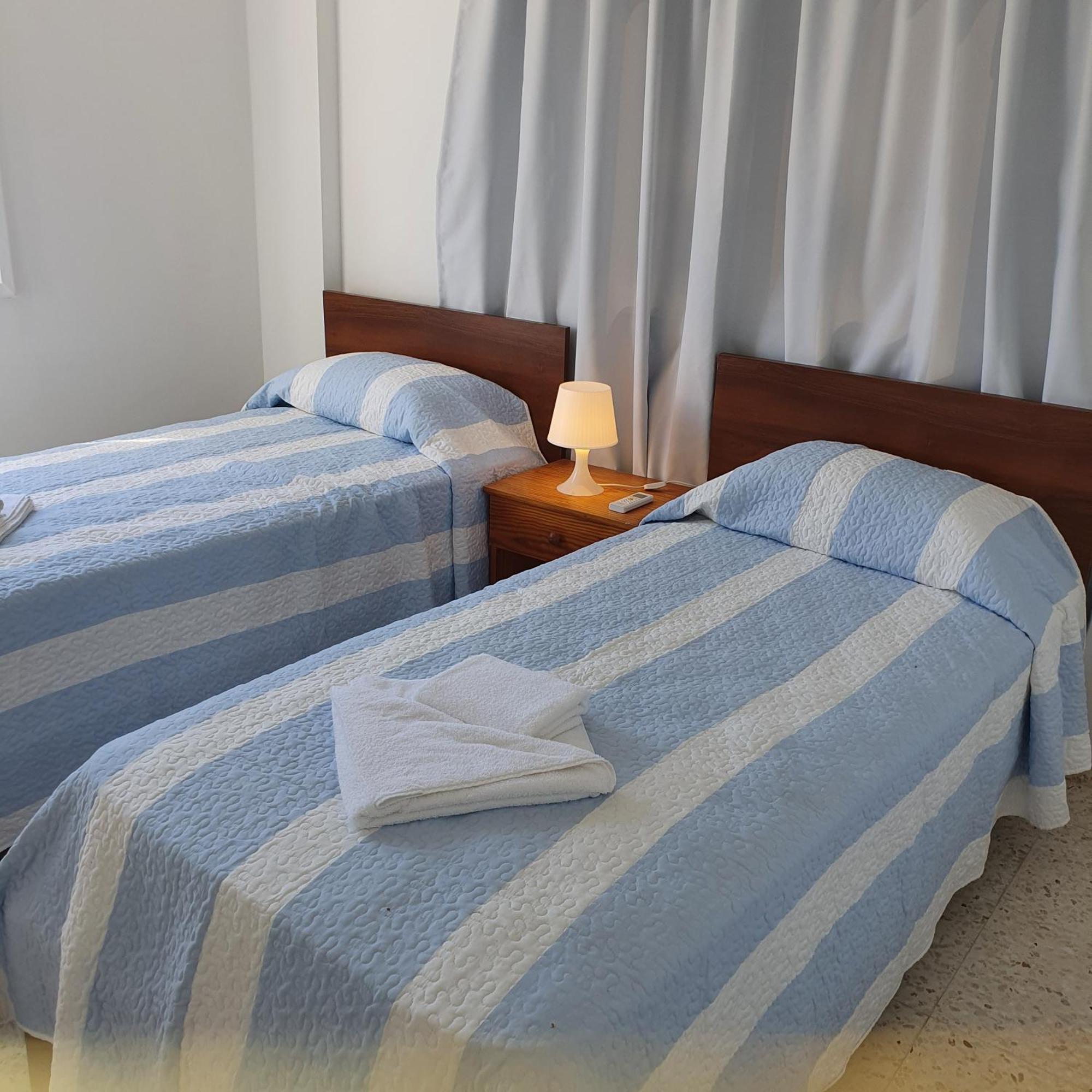 G&E Harbour Apartments Лачи Екстериор снимка